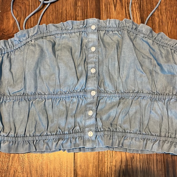 NWT denim style crop top - Picture 2 of 4